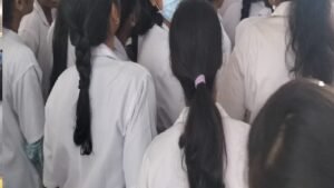 mediacl-girls-student.jpg