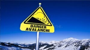 avalanch-warning.jpg
