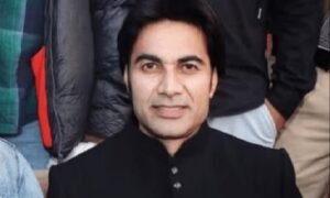 paster-bajinder-singh.jpg