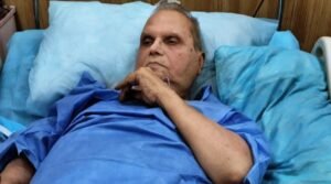 satypal-malik-in-hospital.jpg
