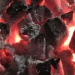 Uttarkashi : ठंड से बचने के लिए कमरे में अंगीठी जलाकर सो गया युवक, दम घुटने पर मौत