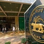 आरबीआई की मौद्रिक नीति समिति ने वित्त वर्ष 2025-26 के लिए जीडीपी वृद्धि अनुमान को बढ़ाकर 7.4 प्रतिशत किया