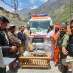 श्री संपूर्ण देव ट्रस्ट जयपुर ने नगर पंचायत बदरीनाथ को एंबुलेंस भेंट की