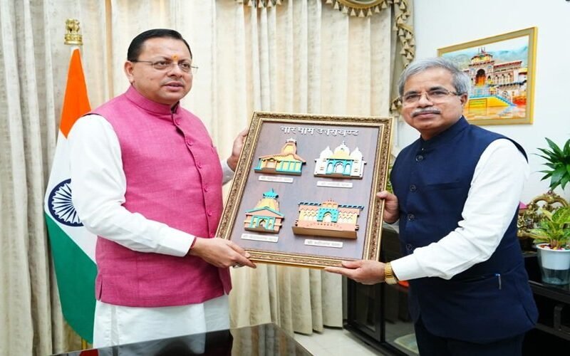 cm-dhami-meet-to-ralway-boar-chairman.jpg