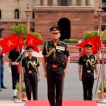 भारतीय सेना के 31वें प्रमुख बने जनरल धीरज सेठ, पिता को सैल्यूट कर निभाई परंपरा