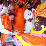 टपकेश्वर महादेव की भव्य शोभायात्रा में शामिल हुए मुख्यमंत्री धामी