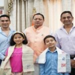 उत्तराखंड : माउंट किलिमंजारो फतह करने वाले नन्हे पर्वतारोहियों से मिले सीएम धामी
