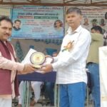 एकेश्वर में उत्कृष्ट कार्य करने वाले शिक्षकों को शिक्षक सम्मान-2026 से किया सम्मानित